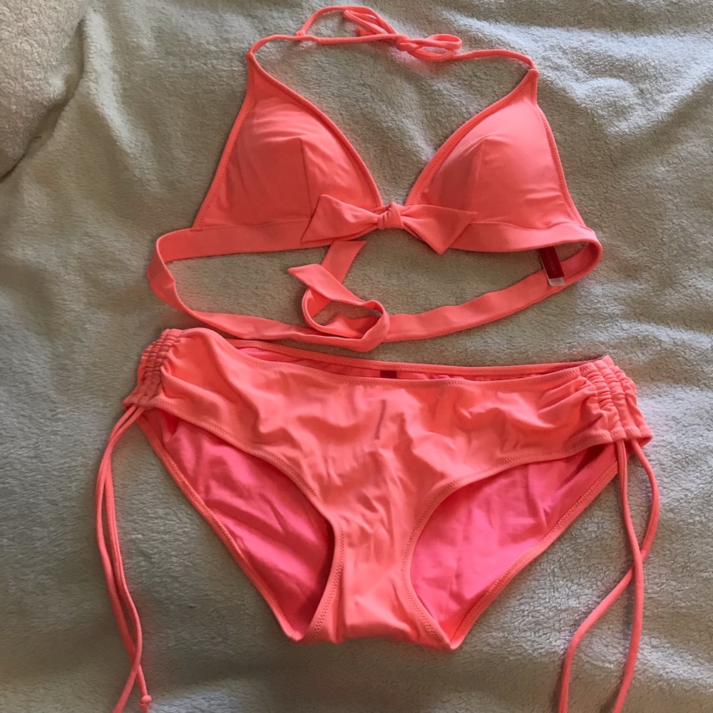 Victoria Secret bikini